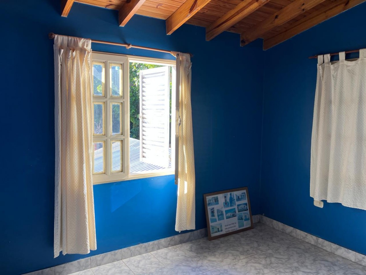 ALQUILER CASA 82 y 24