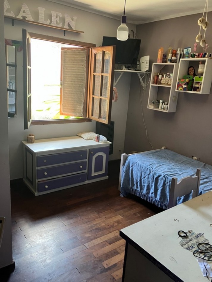 Casa 33 e 132 y 133 La Plata